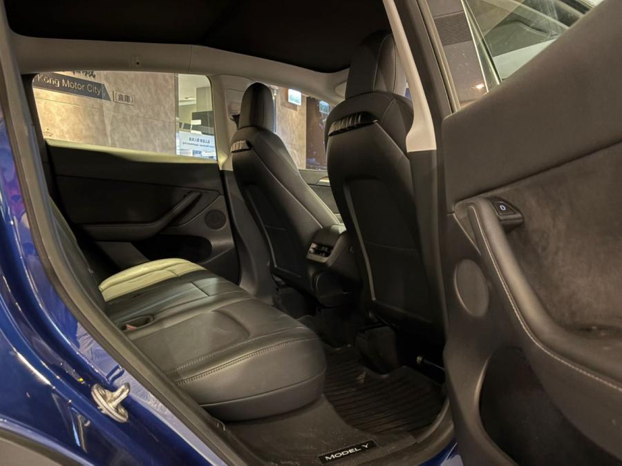 Model Y Lond Range - Image 4